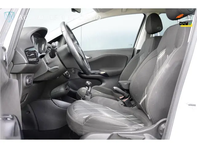 Opel Corsa 1.0 TURBO 116 pk COLOR EDITION 2015 Benzine 22