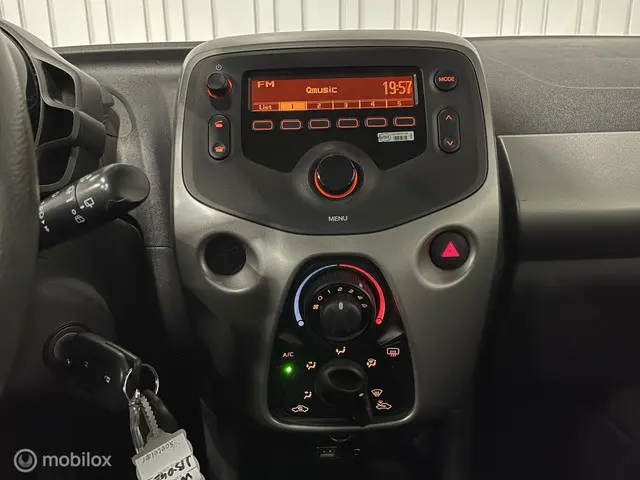 Peugeot 108 1.0 e-VTi Active TOP! 2016 Benzine 16