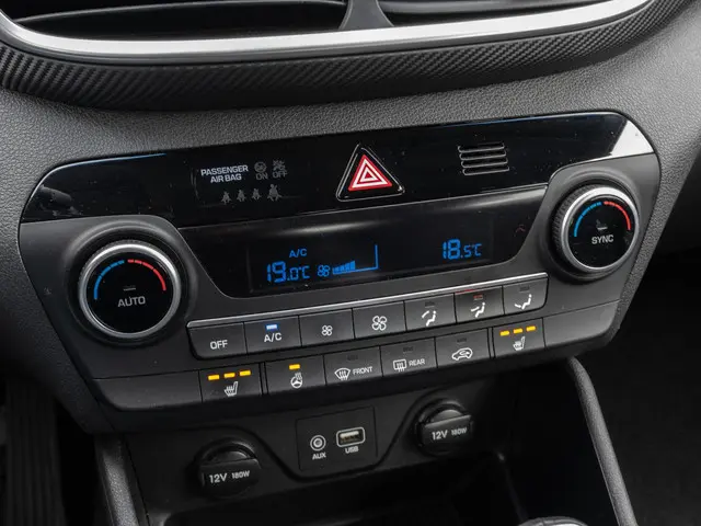 Hyundai Tucson 1.6 GDI Comfort 2020 Benzine 29