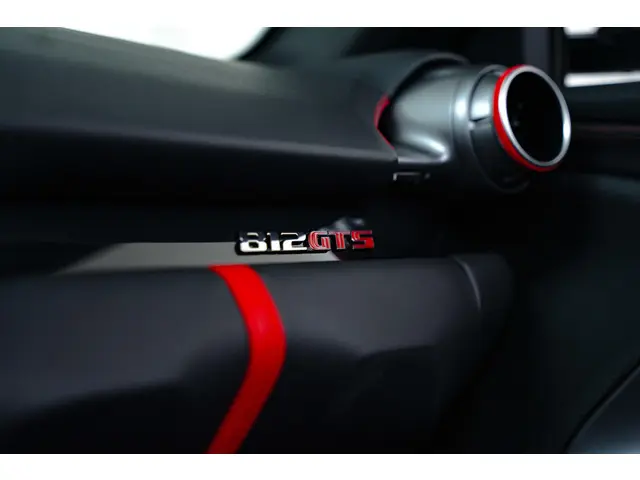 Ferrari 812 GTS 6.5 V12 HELE 2020 Benzine 32