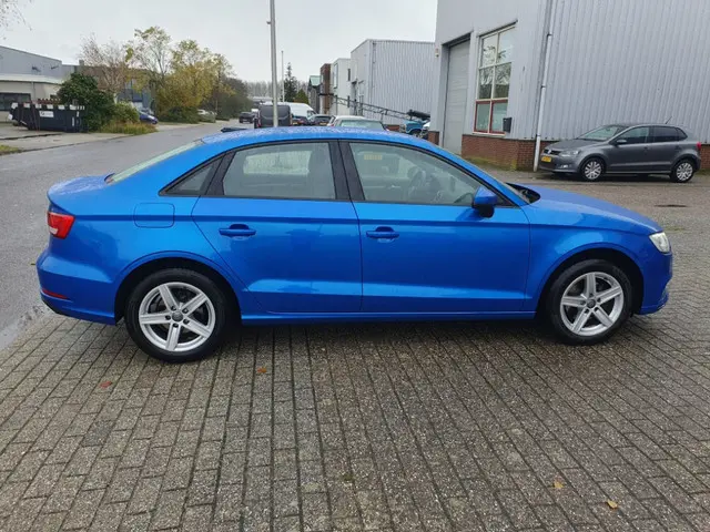Audi A3 Limousine 1.0 TFSI Autom 2e eig 2018 Benzine 11