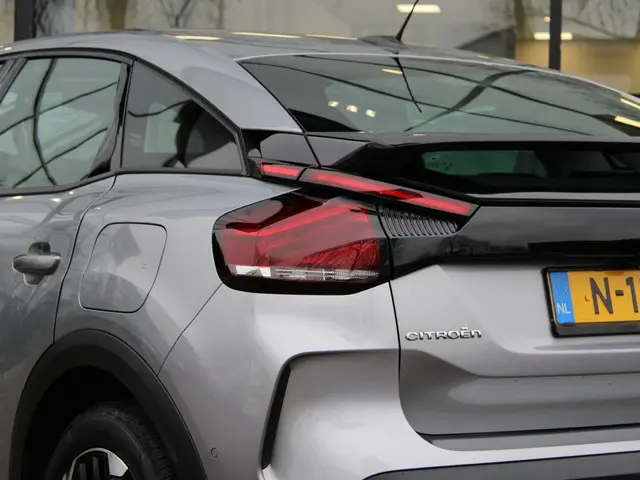 Citroën C4 1.2 Puretech Business Plus 2021 Benzine 23