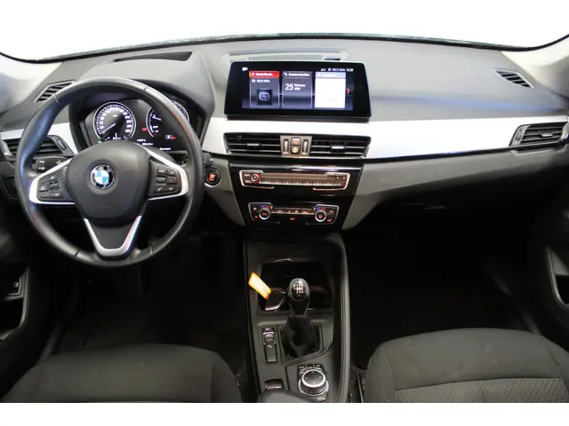 BMW X1 sDrive18d Business Edition 2.0L150PK 2021 Diesel 11