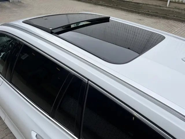 Volvo V60 2.0 B3 Business Pro 2020 Benzine 84
