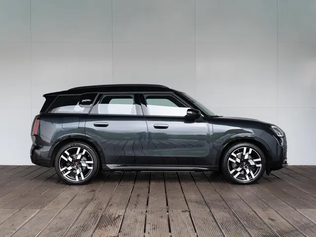 MINI Countryman E John Cooper Works 2024 Elektrisch 4
