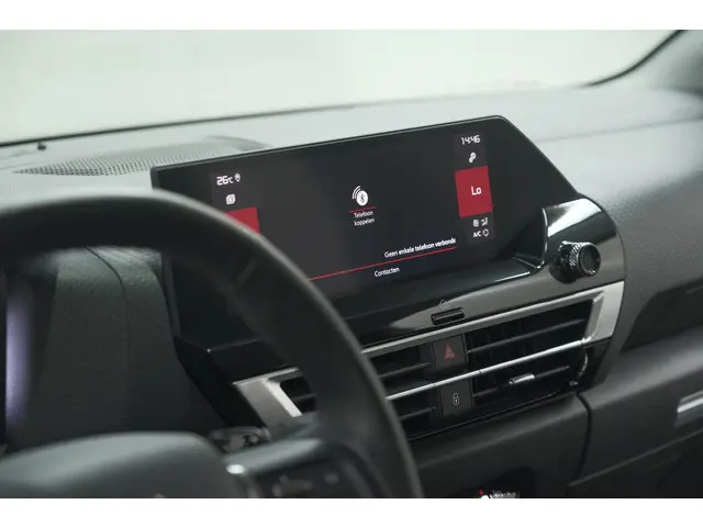 Citroën C4 Puretech 130 EAT8 Shine 2021 Benzine 53