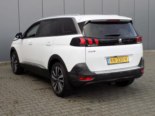 Peugeot 5008 1.2 PureTech Blue Lease Premium 2018 Benzine 8