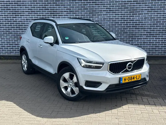 Volvo XC40 1.5 T3 2019 Benzine 3