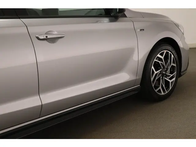 Hyundai i30 1.0 T-GDi MHEV N-line 2024 Hybride Benzine 23