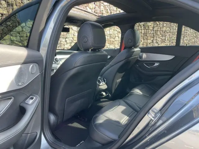 Mercedes-Benz C-Klasse 63 AMG S Prem.Pl.P. 2019 Benzine 10