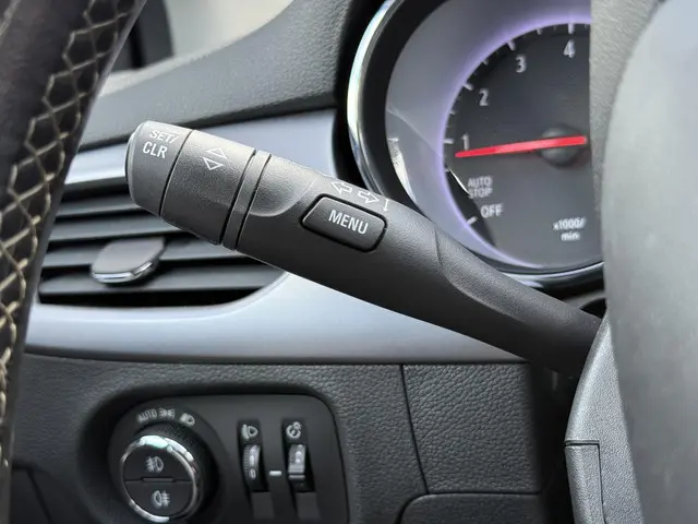 Opel Astra Sports Tourer 1.4 Business+ 2017 Benzine 17