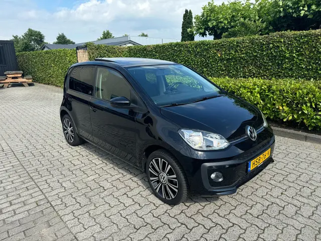 Volkswagen up! 1.0 BMT high up! 2018 Benzine 20