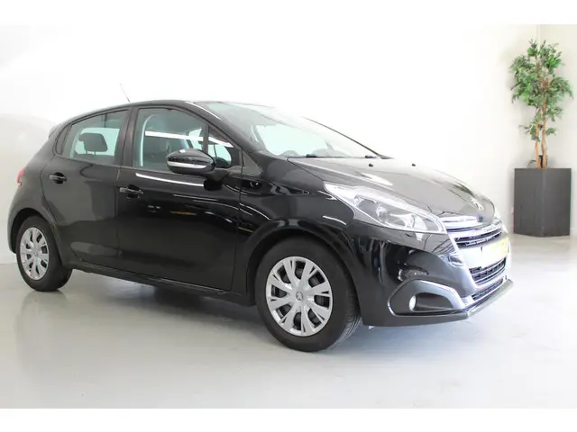 Peugeot 208 2