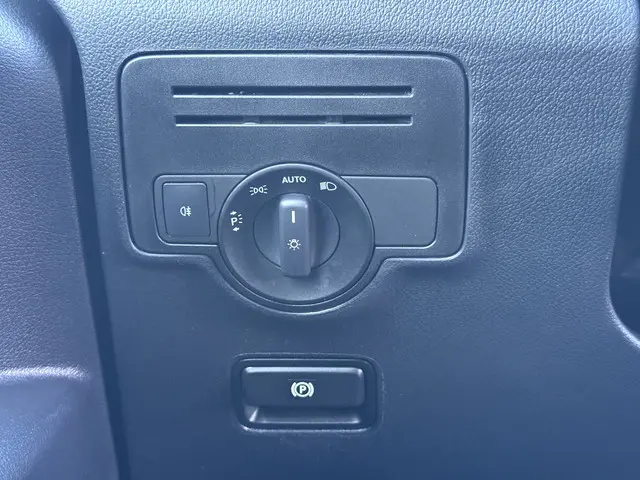 Mercedes-Benz eVito 112 66kWh 2022 Elektrisch 26