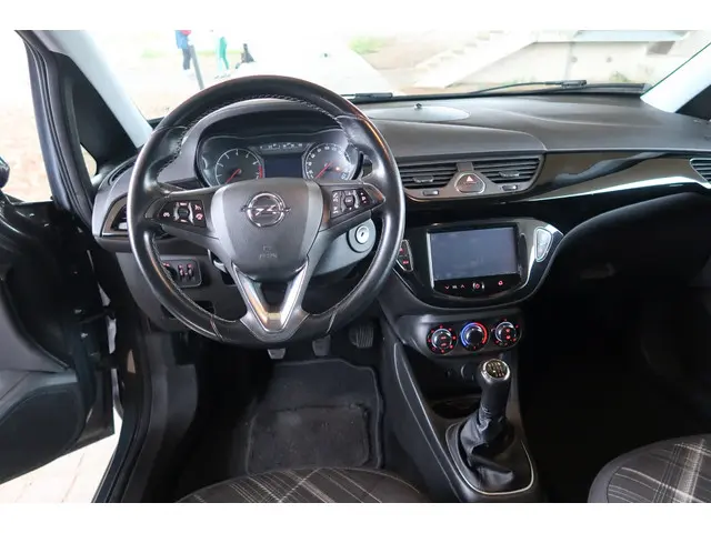 Opel Corsa 1.0 Turbo Business+ 2016 Benzine 4