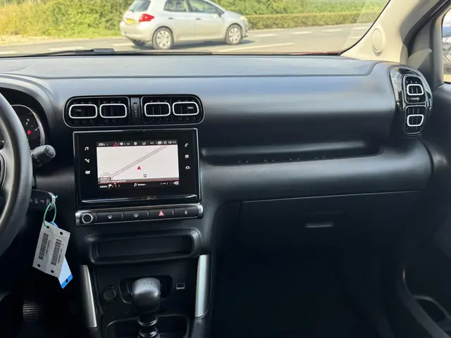 Citroën C3 Aircross 1.2 PureTech Shine 2021 Benzine 24