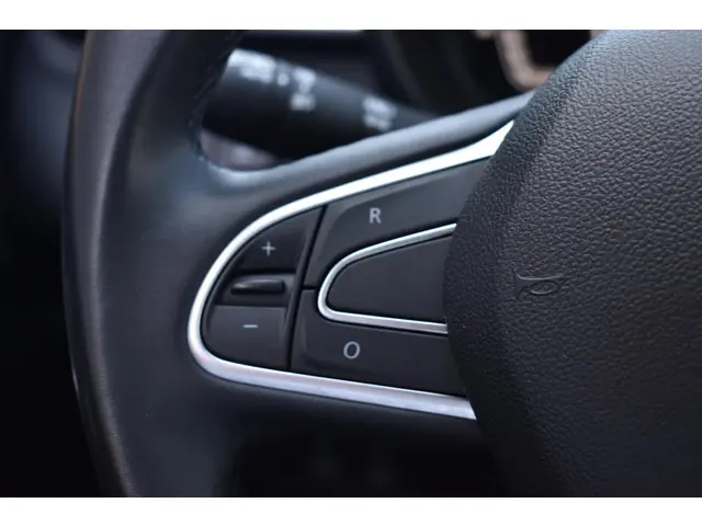 Renault Kadjar TCe 140 EDC Limited 2022 Benzine 20