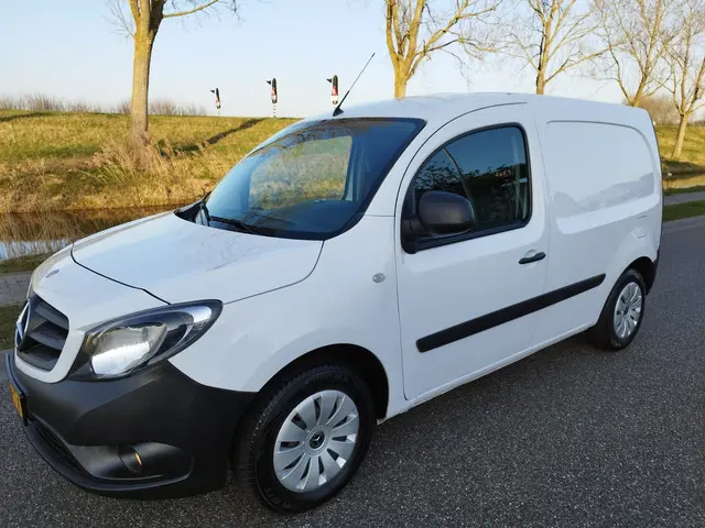 Mercedes-Benz Citan 108 CDI BlueEFFICIENCY 2019 Diesel 2