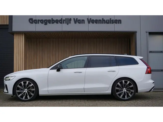 Volvo V60 2