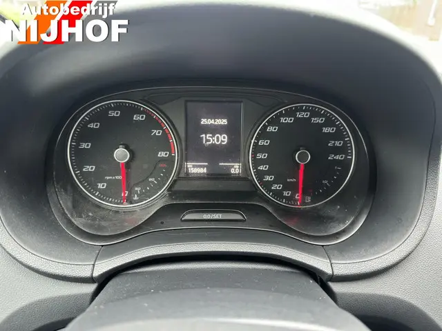 SEAT Ibiza ST 1.0 EcoTSI Style Connect 2016 Benzine 10