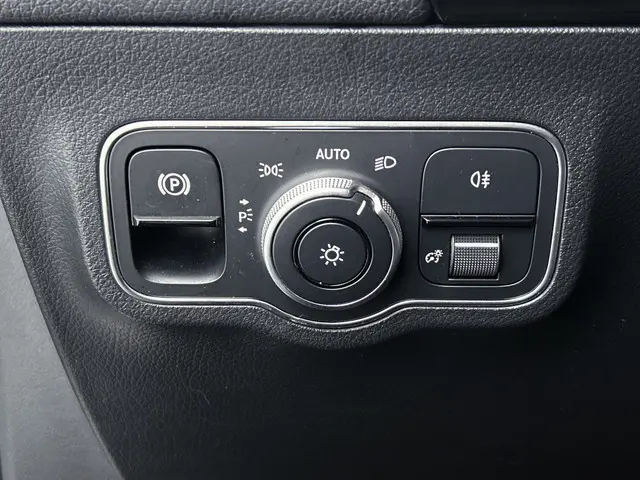Mercedes-Benz B-Klasse 160 Advantage 2020 Benzine 39