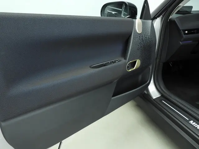 MINI 3-Deurs Cooper E 2025 Elektrisch 18