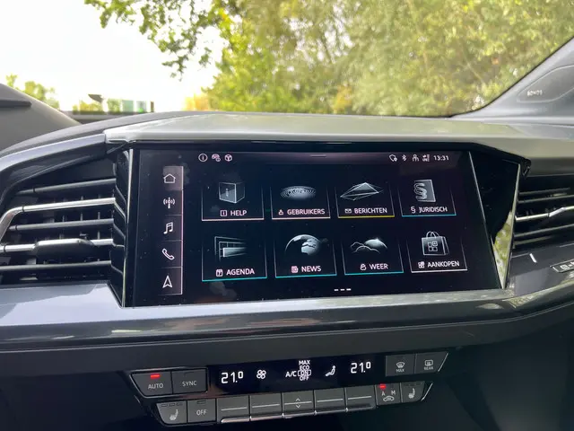 Audi Q4 e-tron 40 S edition 77 kWh 2023 Elektrisch 23