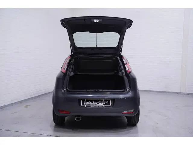 Fiat Punto Evo 1.2 Street 2015 Benzine 9