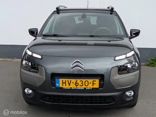 Citroën C4 Cactus 1.2 PureTech Business Plus 2016 Benzine 3
