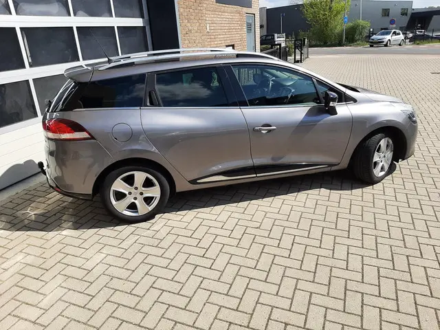 Renault Clio Estate 0.9 TCe Dynamique 2014 Benzine 10