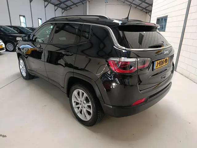 Jeep Compass 1.3T Limited 2020 Benzine 9