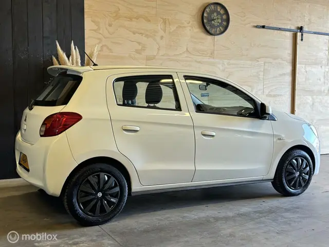 Mitsubishi Space Star 1.0 Entry 2015 Benzine 8