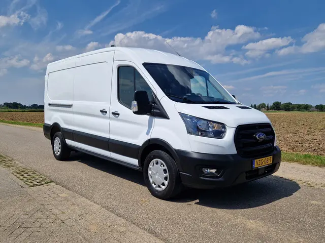 Ford Transit 350 2.0 TDCI L3H2 Trend 2022 Diesel 9