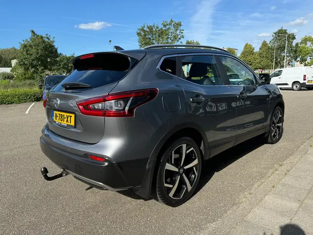 Nissan QASHQAI 1.3 DIG-T Tekna + Automaat 2019 Benzine 24