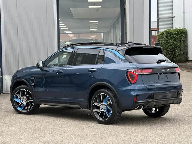 Lynk & Co 01 1.5 2022 Hybride Benzine 18