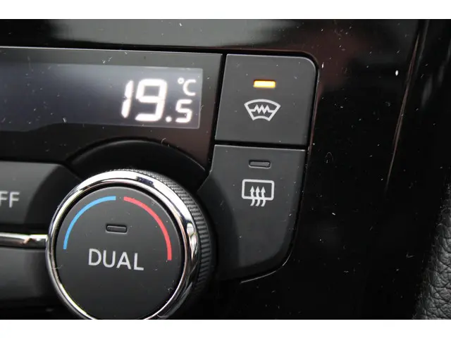 Nissan QASHQAI DIG-T 160 DCT N-Tec 2020 Benzine 21