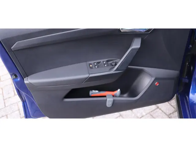 SEAT Arona 1.0 TSI Style 2019 Benzine 5