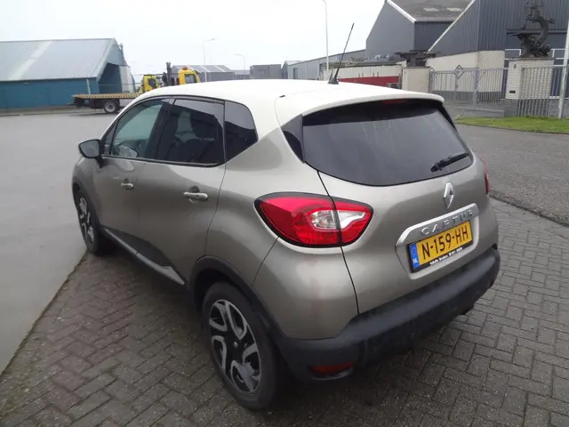 Renault Captur 0.9 TCe Dynamique 2014 Benzine 4