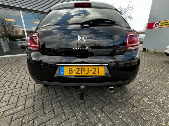 Citroën DS3 1.2 PureTech So Chic 2015 Benzine 13