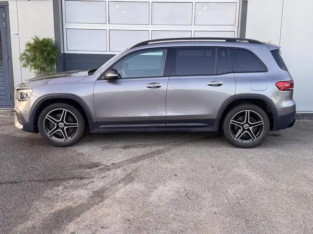 Mercedes-Benz GLB 250 4MATIC Premium Plus 2020 Benzine 6
