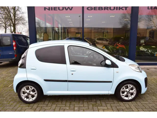 Citroën C1 1.0 Exclusive 5 deurs automaat 2013 Benzine 5