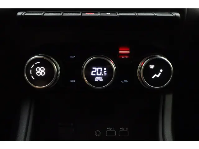 Mitsubishi ASX 1.0 MPI Turbo Intense 2023 Benzine 19