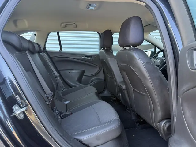 Opel Astra Sports Tourer 1.4 Innovation 2016 Benzine 11