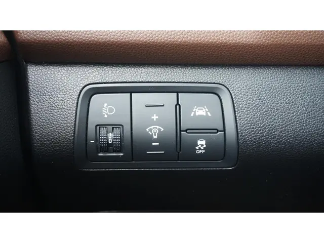 Hyundai i20 1.2 HP i-Motion 2016 Benzine 21