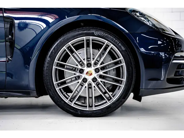 Porsche Panamera Sport Turismo 2.9 4S 2018 Benzine 10