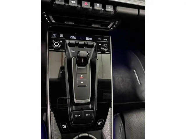 Porsche 911 Cabrio 911 Targa 4 S 2021 Benzine 25