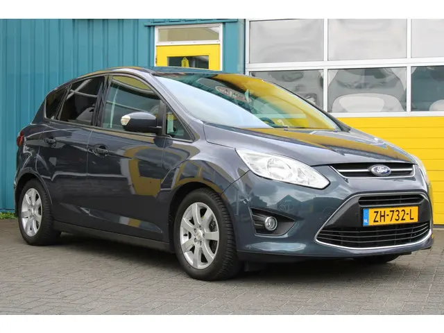 Ford C-MAX 1.0 Titanium 2013 Benzine 3