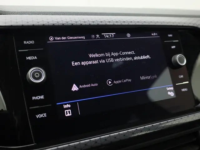 Volkswagen T-Cross 1.0TSI/110PK Style 2021 Benzine 12