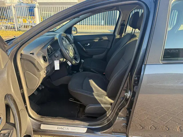 Dacia Logan MCV 0.9 TCe Laureate 2017 Benzine 9