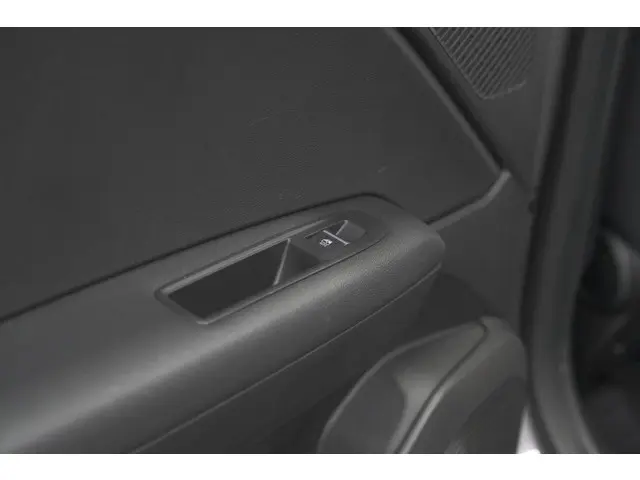 Renault Captur Mild Hybrid 160 EDC Techno 2025 Benzine 26